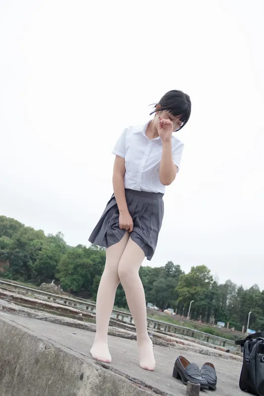 森萝财团 BETA-005 [75P]插图3